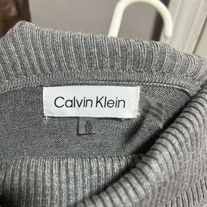 Calvin Klein Men's Turtleneck Sweater in Gray